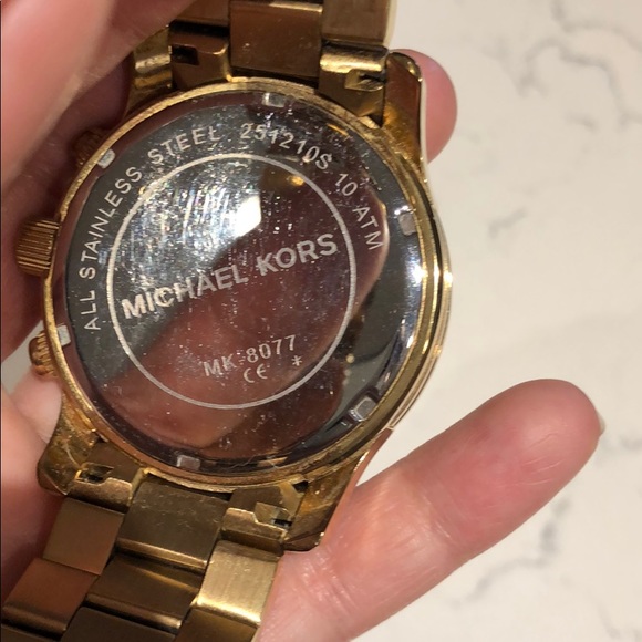 Michael Kors Chrono Champagne Dial Men’s Watch - Picture 2 of 4